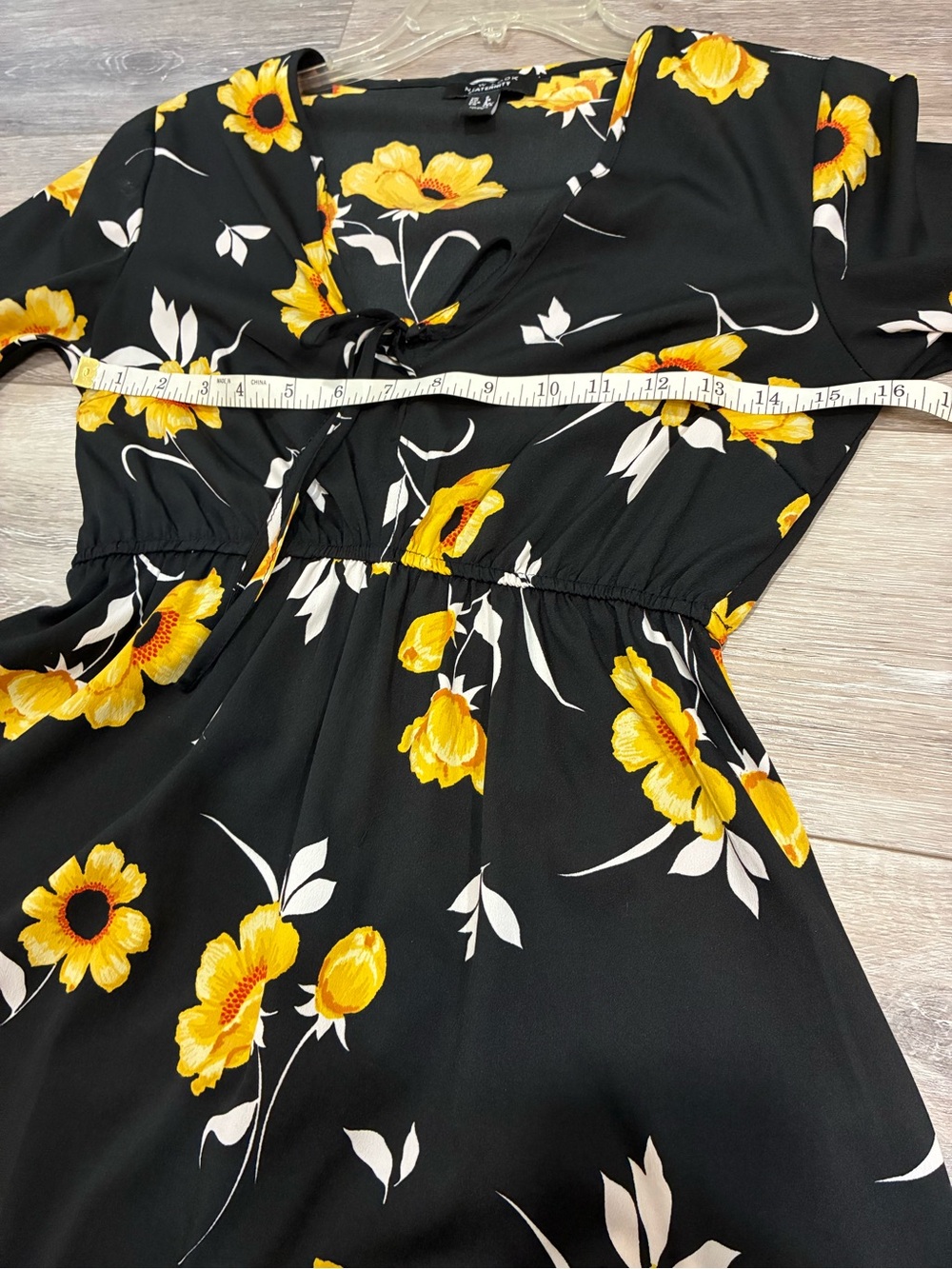 New Look Black Maternity Dress with Yellow Floral Pattern Size 4 - Picture 7 of 9